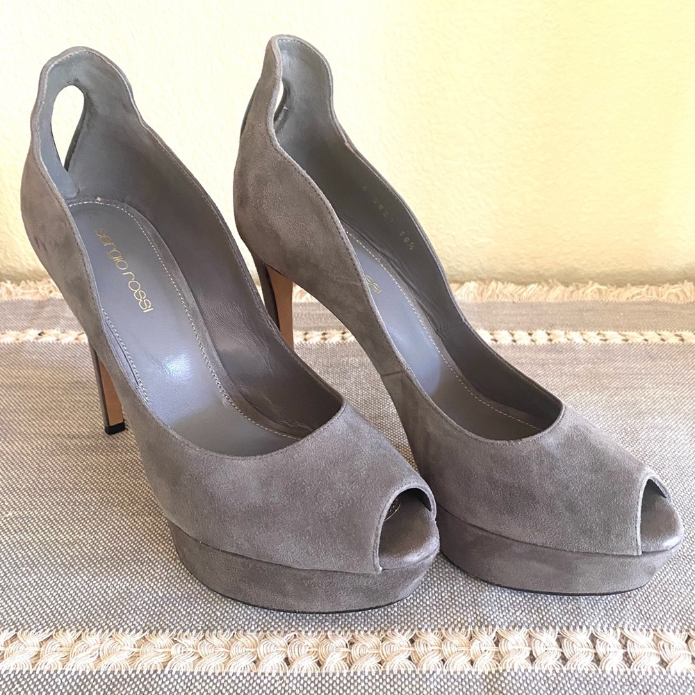 Sergio Rossi Vero Cuoio Suede Platform Pumps